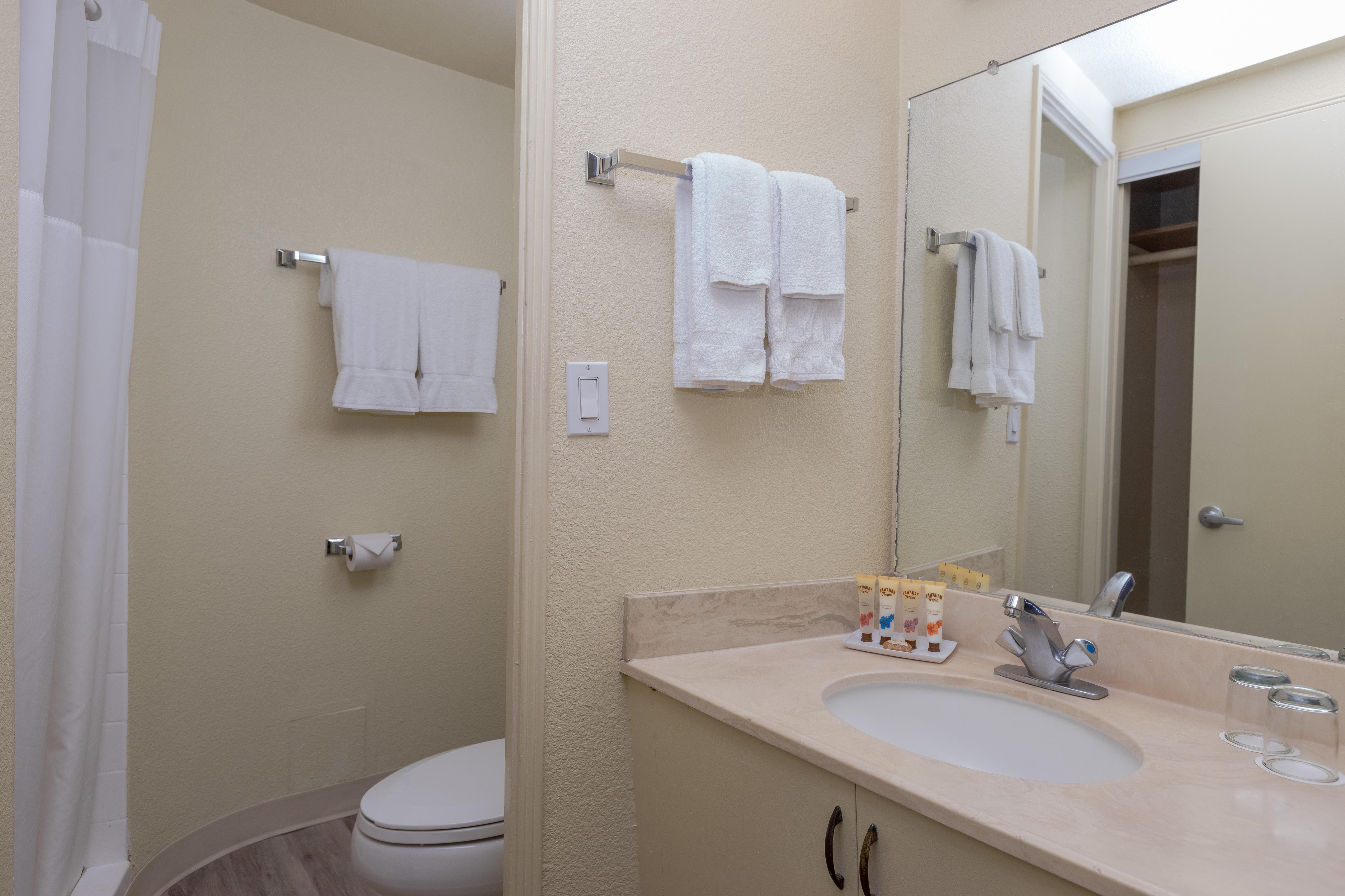 Ohia Waikiki Studio Suites Honolulu Exterior photo