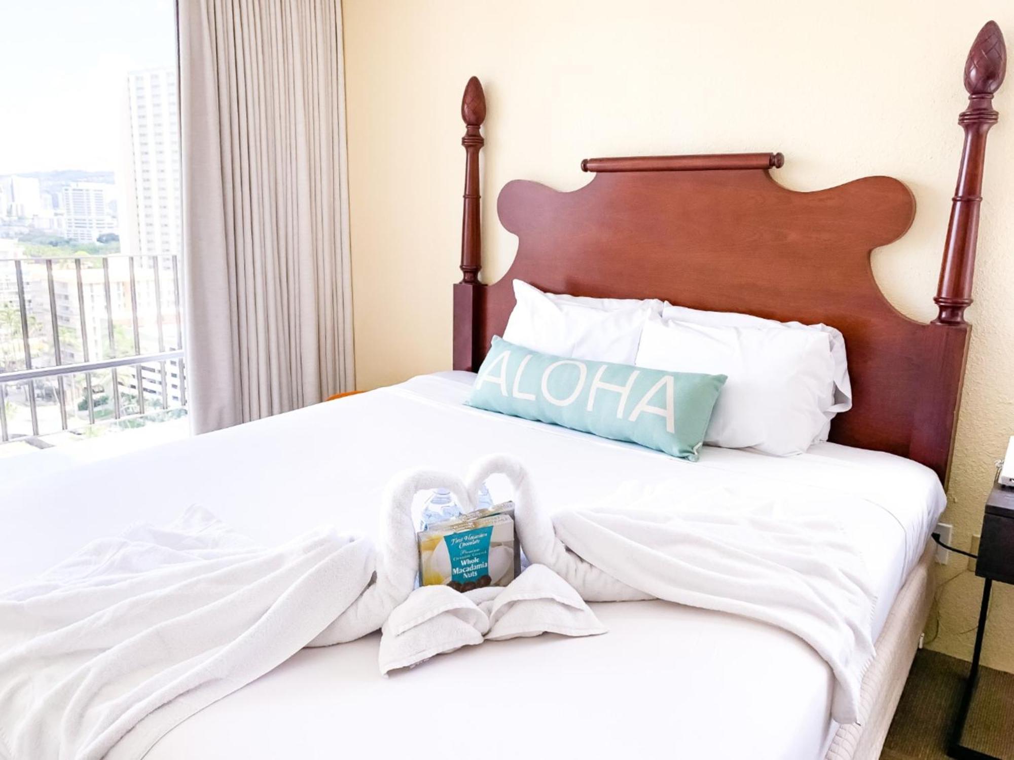 Ohia Waikiki Studio Suites Honolulu Exterior photo